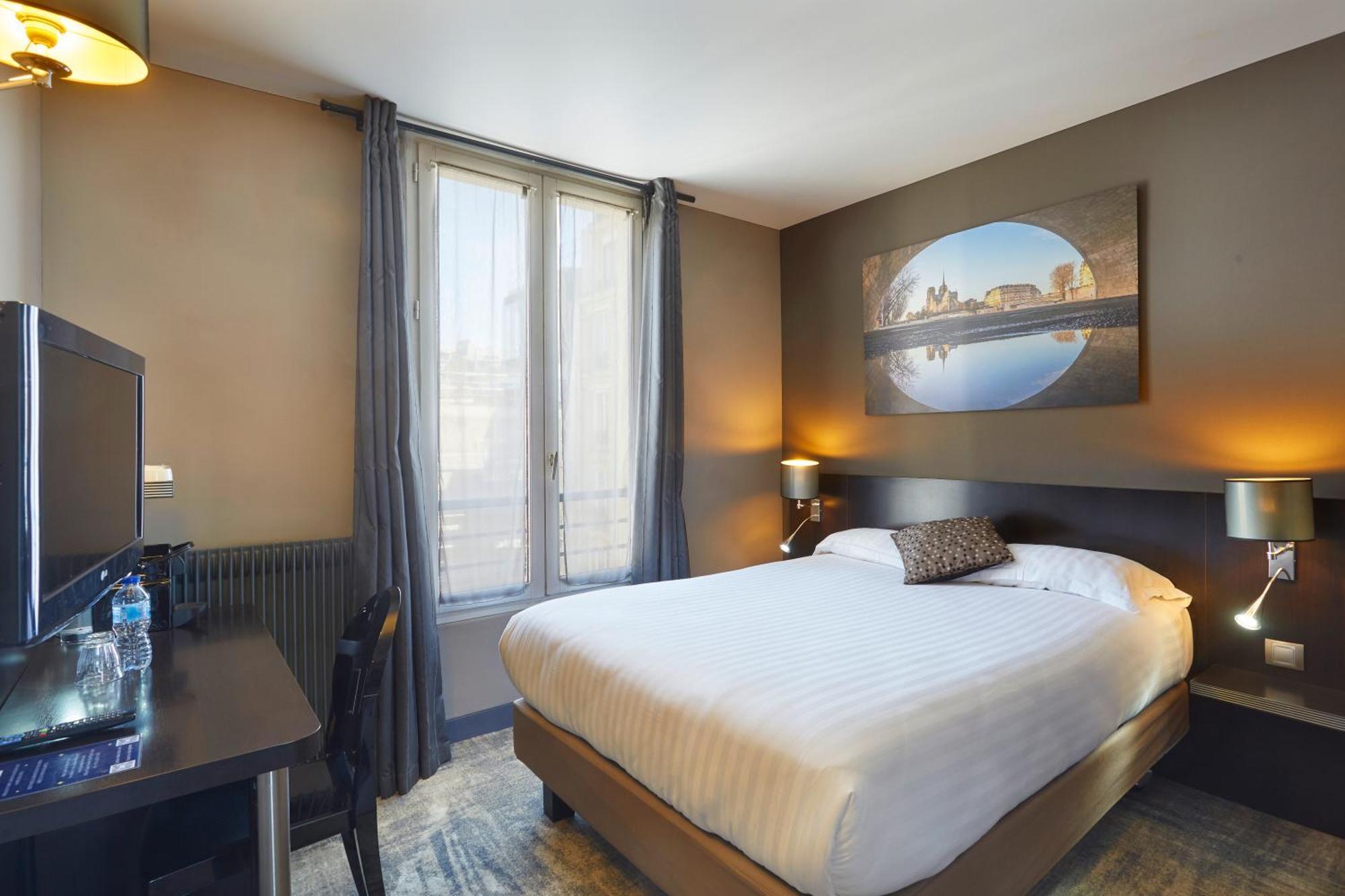 Logis Hotel Jardin De Villiers Paris Exterior photo